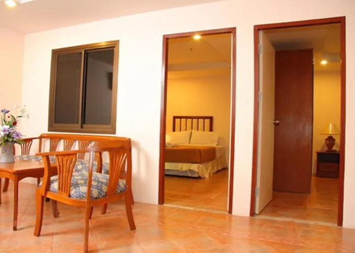 Hotel Js Tower